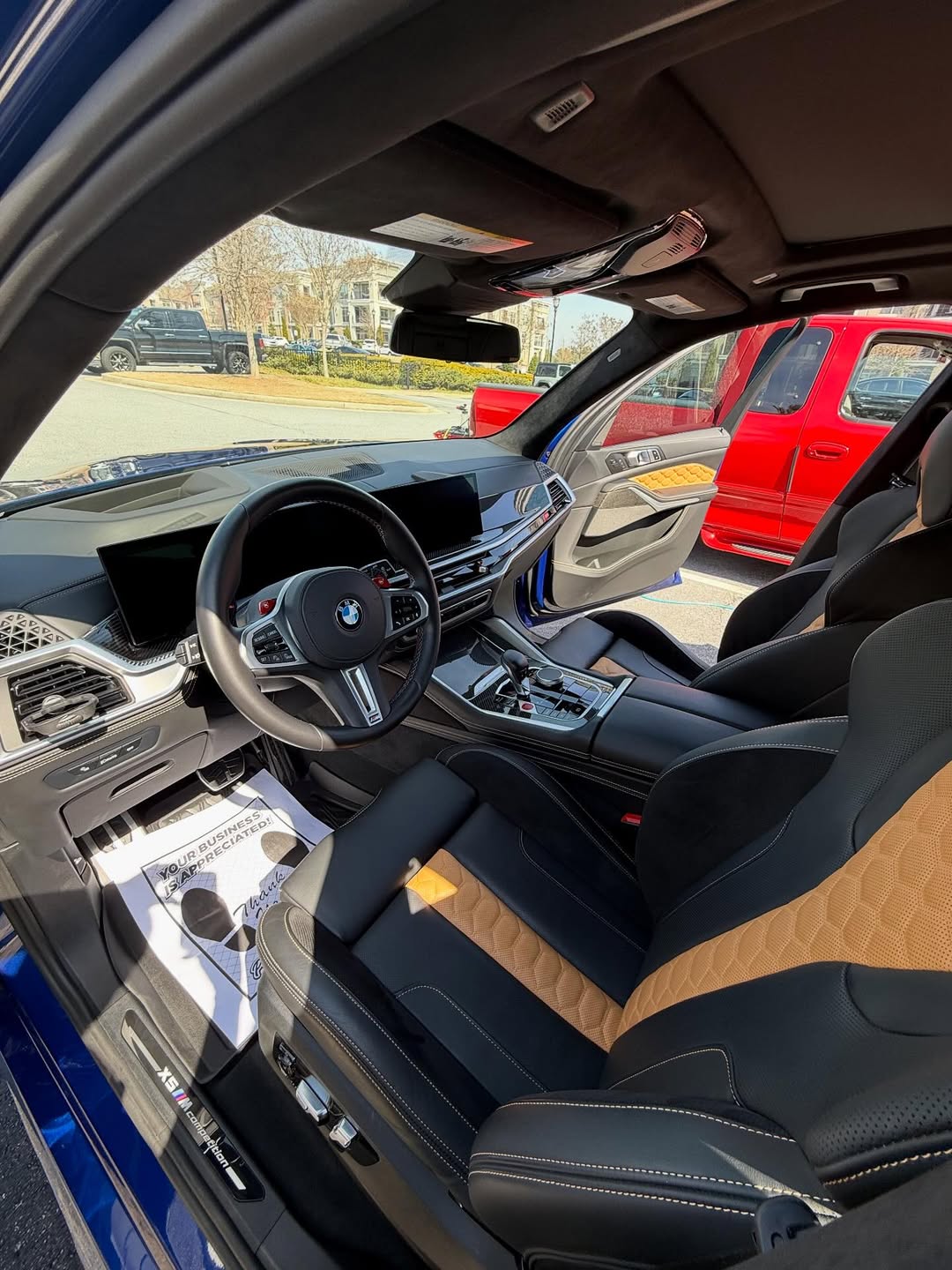 BMW X5 M Competition interior detail