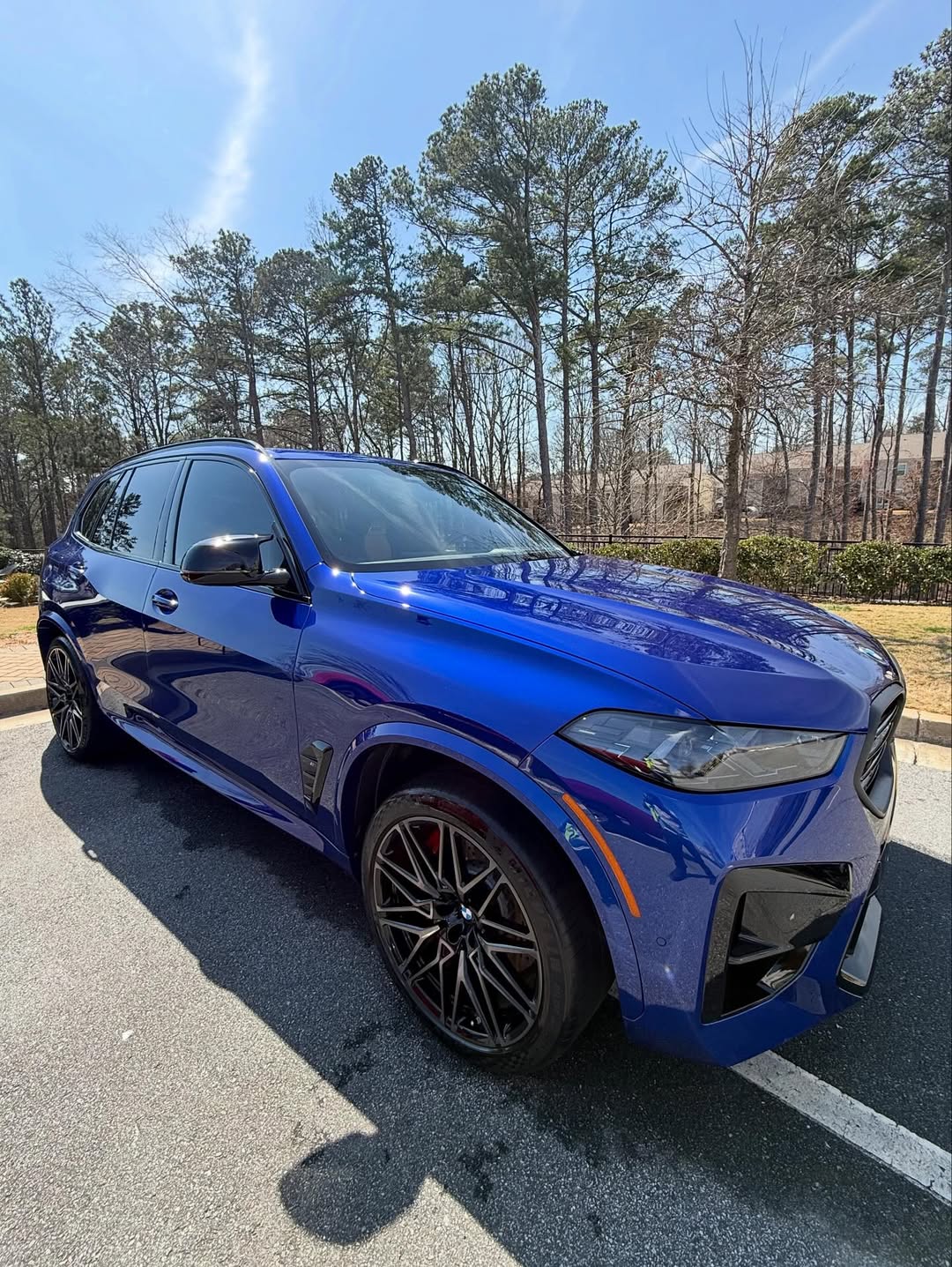 BMW X5 M Competition exterior shine